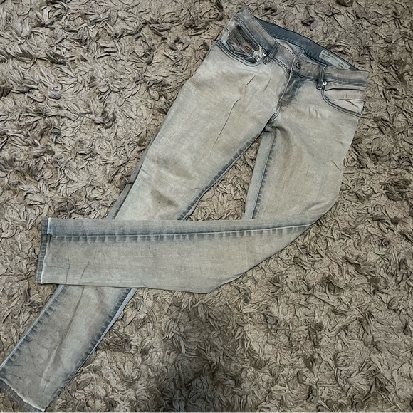 Diesel getlegg jeans - Picture 2 of 5